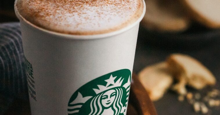 How much caffeine is in a medium Starbucks latte?