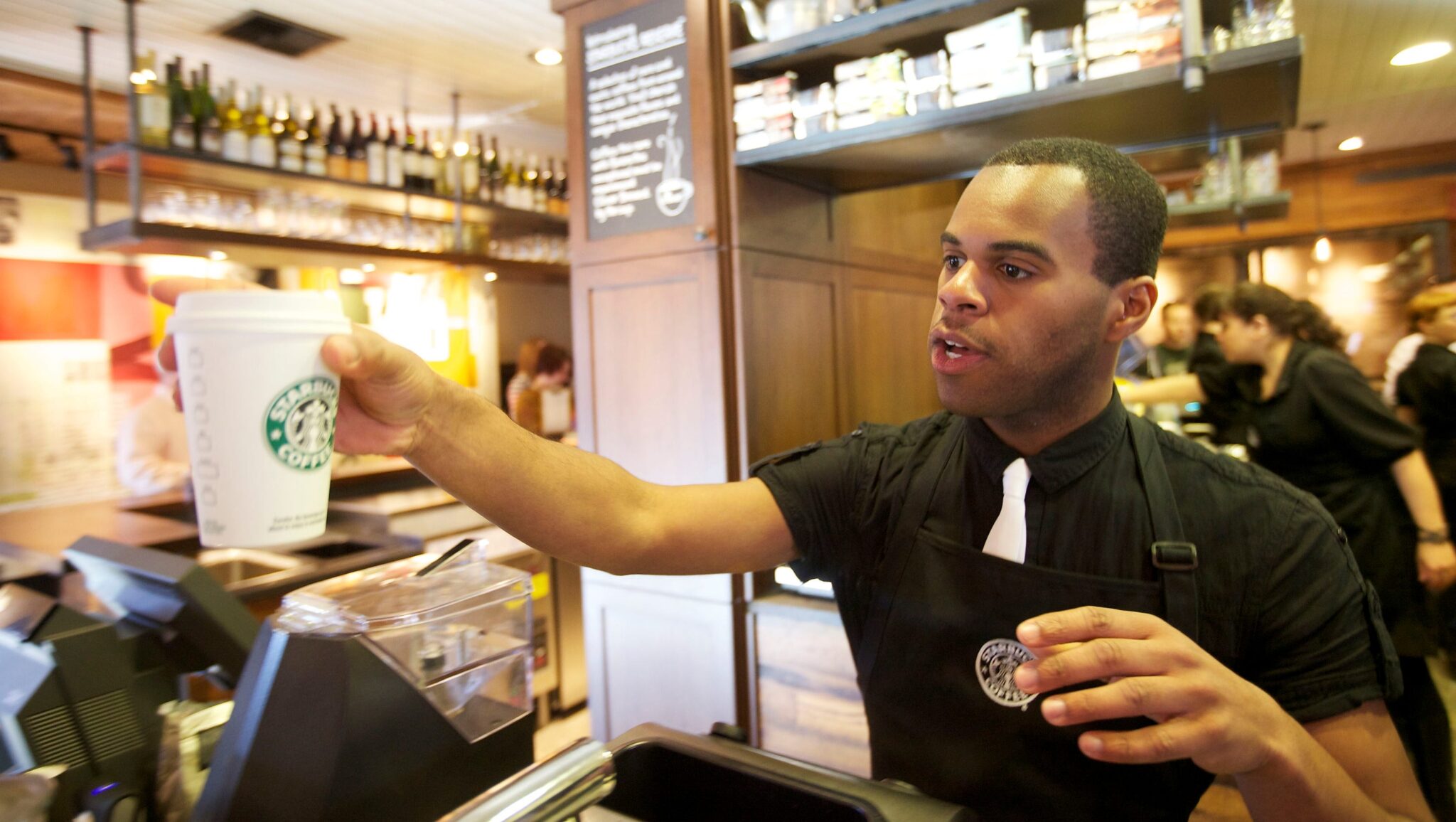 How much do baristas make at Starbucks in New York?