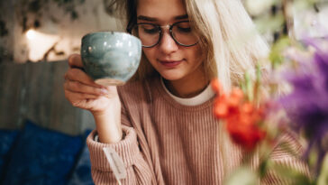 How much money can you make selling coffee?