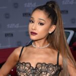 How tall is Ariana Grande 2022?