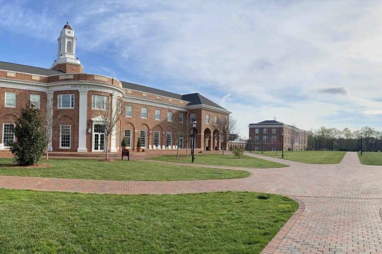 Is Elon a dry campus?