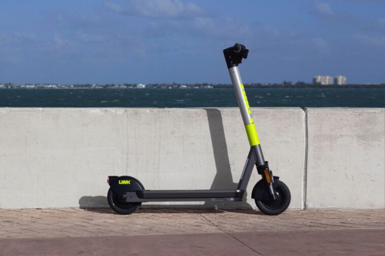 Is Link scooter free?