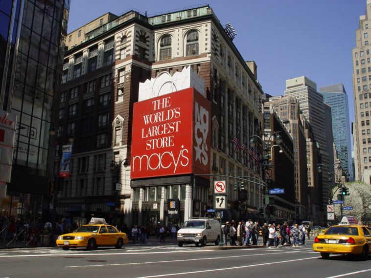 Is Macy's closing in New York?