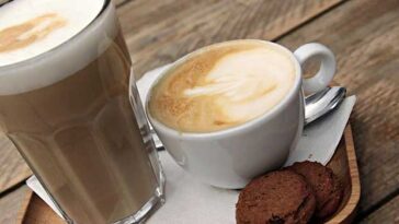 Is latte more fattening than cappuccino?