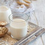 Is oat milk or almond milk better for weight loss?