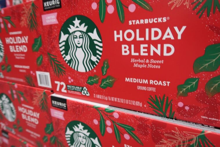 What Starbucks blend is similar to Holiday Blend?
