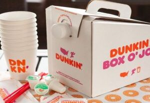 What comes with a box of joe?