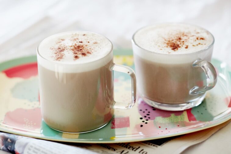 What do you put in a chai latte?