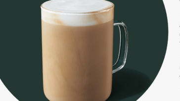 What do you put in a vanilla latte at Starbucks?