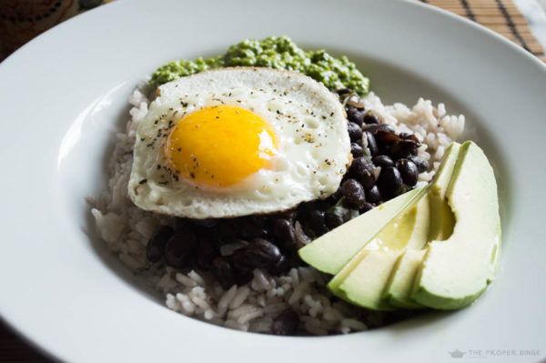 What does Cuba eat for breakfast?