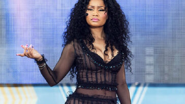 What does Minaj mean in Italian?