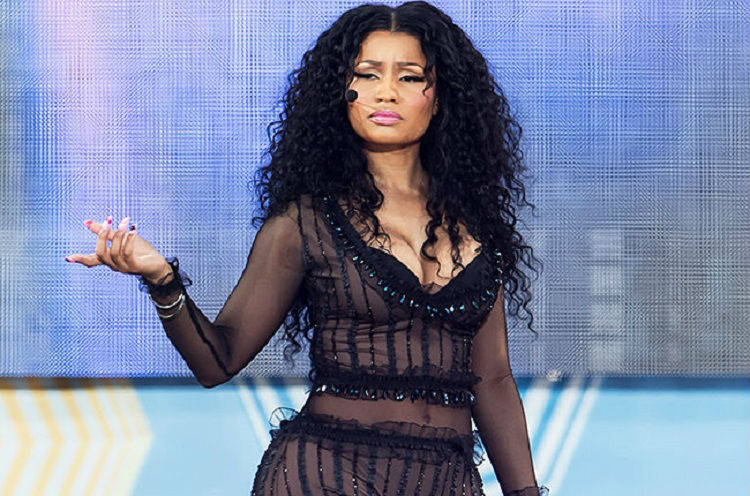 What does Minaj mean in Italian?
