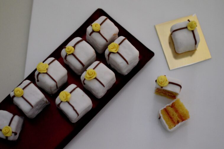 What does petit fours mean in French?