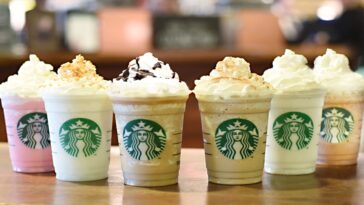 What flavors does Starbucks have for latte?
