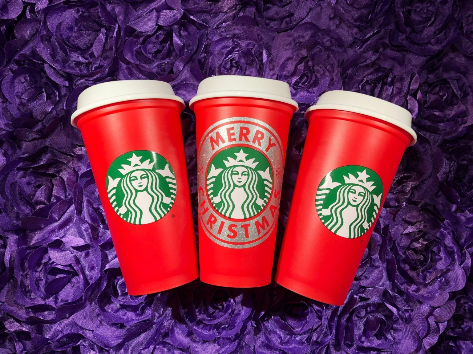 What is Starbucks red cup day?
