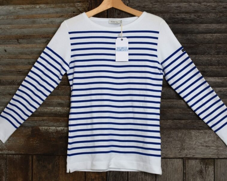 What is T shirt in French?