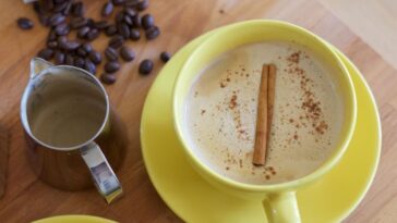 What is a dirty chai Starbucks?