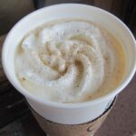 What is in a vanilla latte from Starbucks?