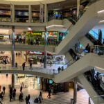 What is the largest store in America?