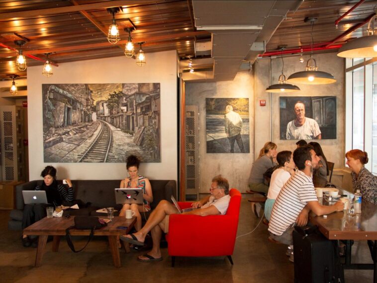 What is the most popular coffee shop in the US?