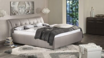 What is tres grand lit?