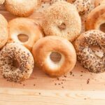 What kind of bagels do they have at Starbucks?