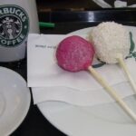 What kind of cake pops do Starbucks have?
