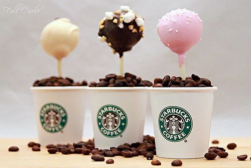 What kind of cake pops does Starbucks have?