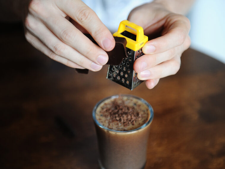 What makes a skinny latte skinny?