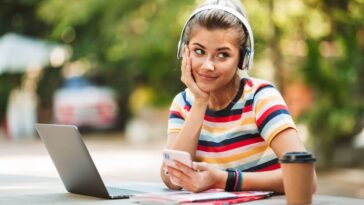 What should you drink while studying?