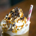 What's in a skinny caramel frappuccino?