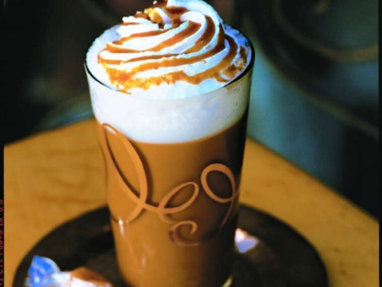 What's in a skinny caramel latte?