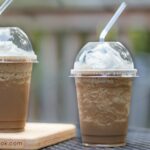 What's in an iced skinny vanilla latte?
