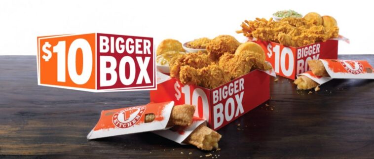 What's in the Popeyes $10 box?