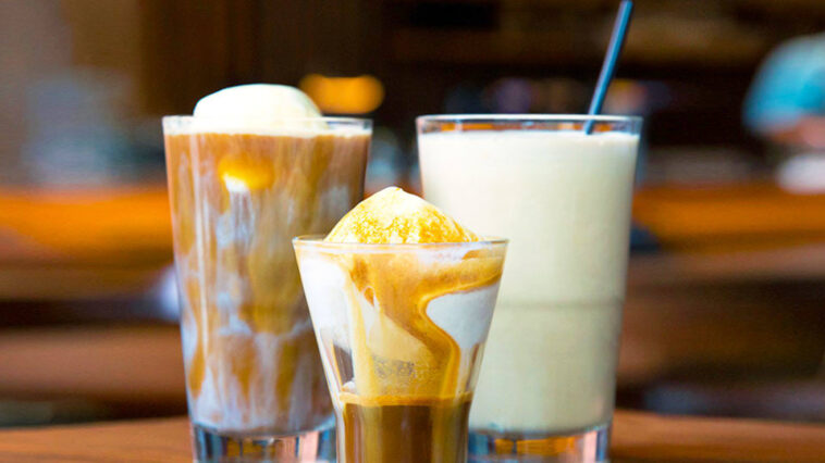 When did Starbucks stop making ice cream?