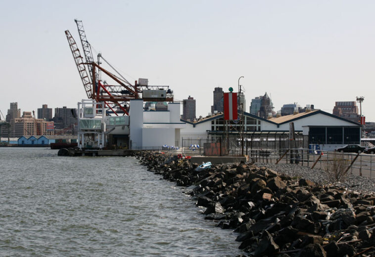 Where can I read in Brooklyn?