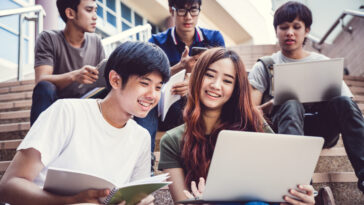 Where can I study for free in NYC?