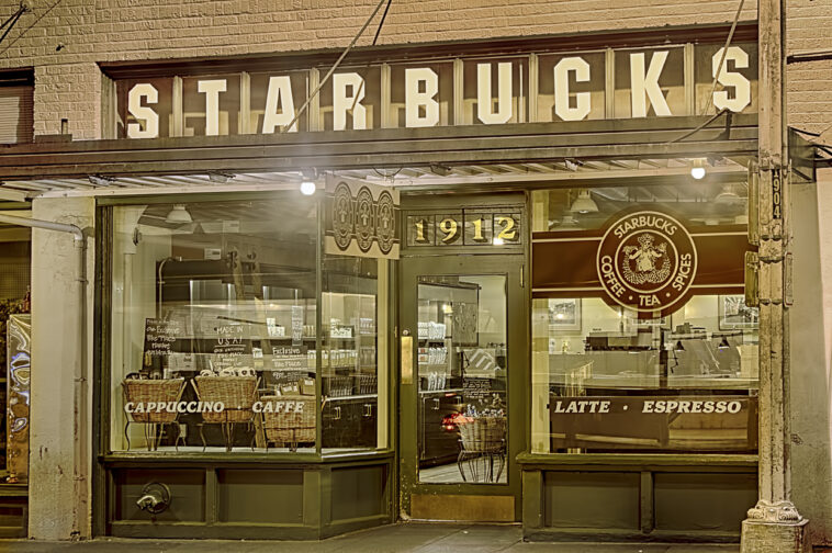 Where is the 1st Starbucks located?