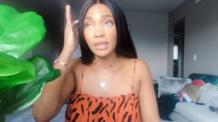 Which Ariana Grande scent smells the best?