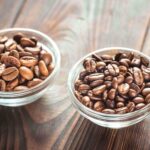 Which is cheaper Robusta or Arabica?