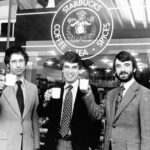 Who founded Starbucks in 1971?