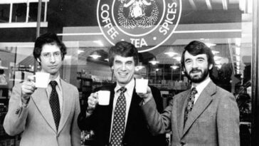 Who founded Starbucks in 1971?