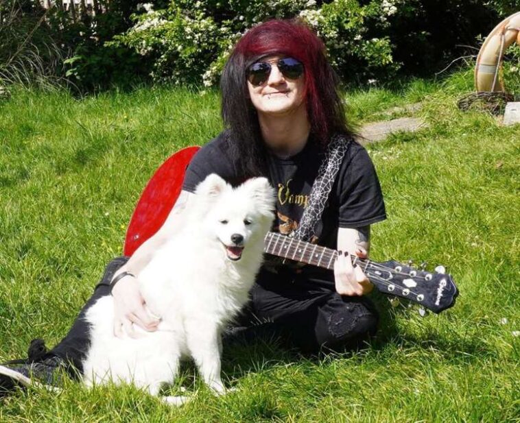 Who is Kai Ross best?