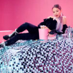 Who is that girl aesthetic?