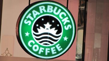 Who is the woman in the Starbucks logo?