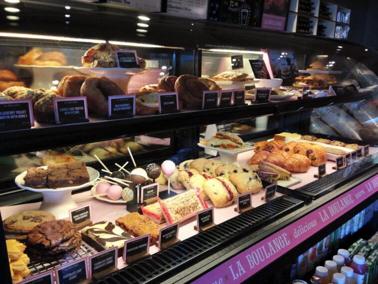 Who makes the pastries for Starbucks?