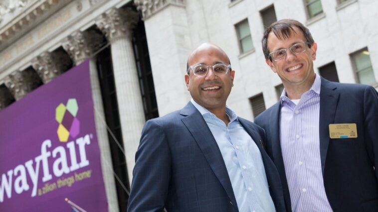 Who owns BAM Investor?