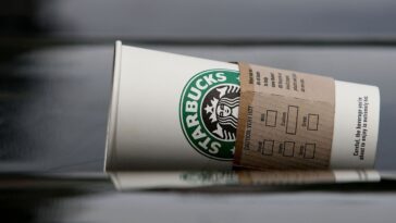 Why did Starbucks failed in Europe?