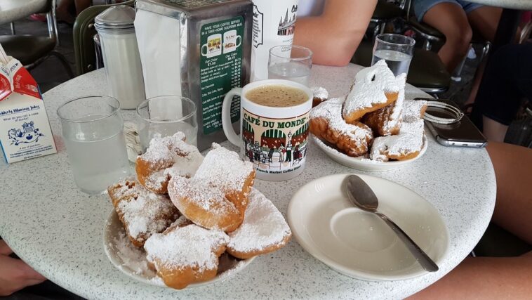 Why do Vietnamese like Cafe du Monde?