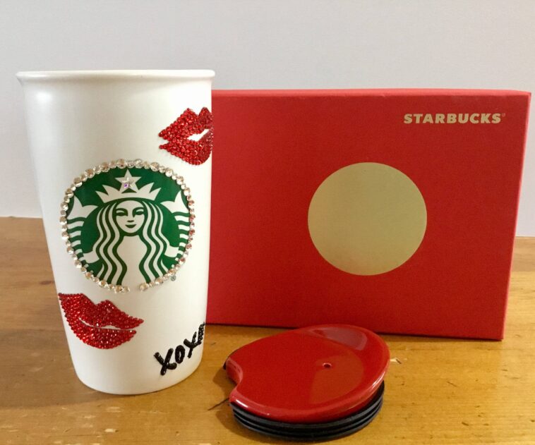 Will Starbucks wash my cup?